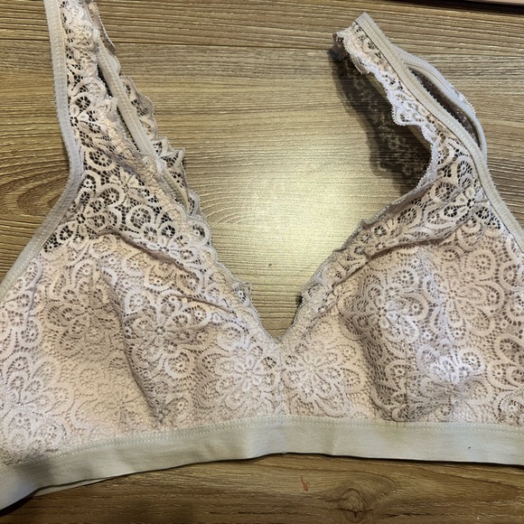 aerie Other - Aerie Lace Bralette in Soft Beige/dusty pink